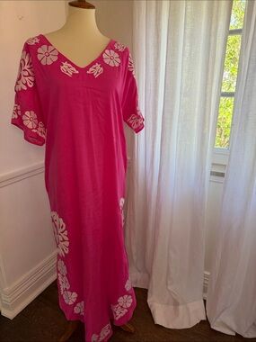 Bright Pink Floral Maxi Dress - Brand:
